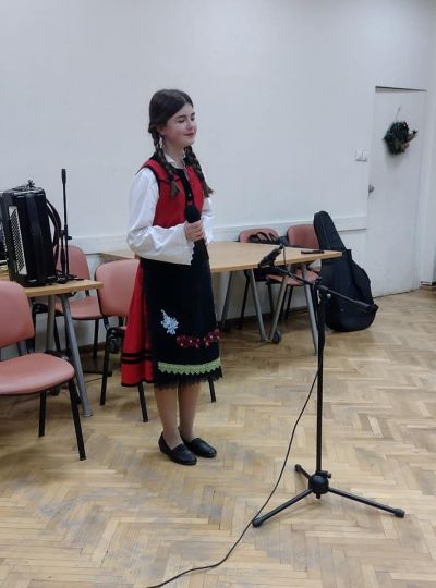 ПРОДУКЦИЯ НА ШКОЛИТЕ КЪМ ЧИТАЛИЩЕТО 4